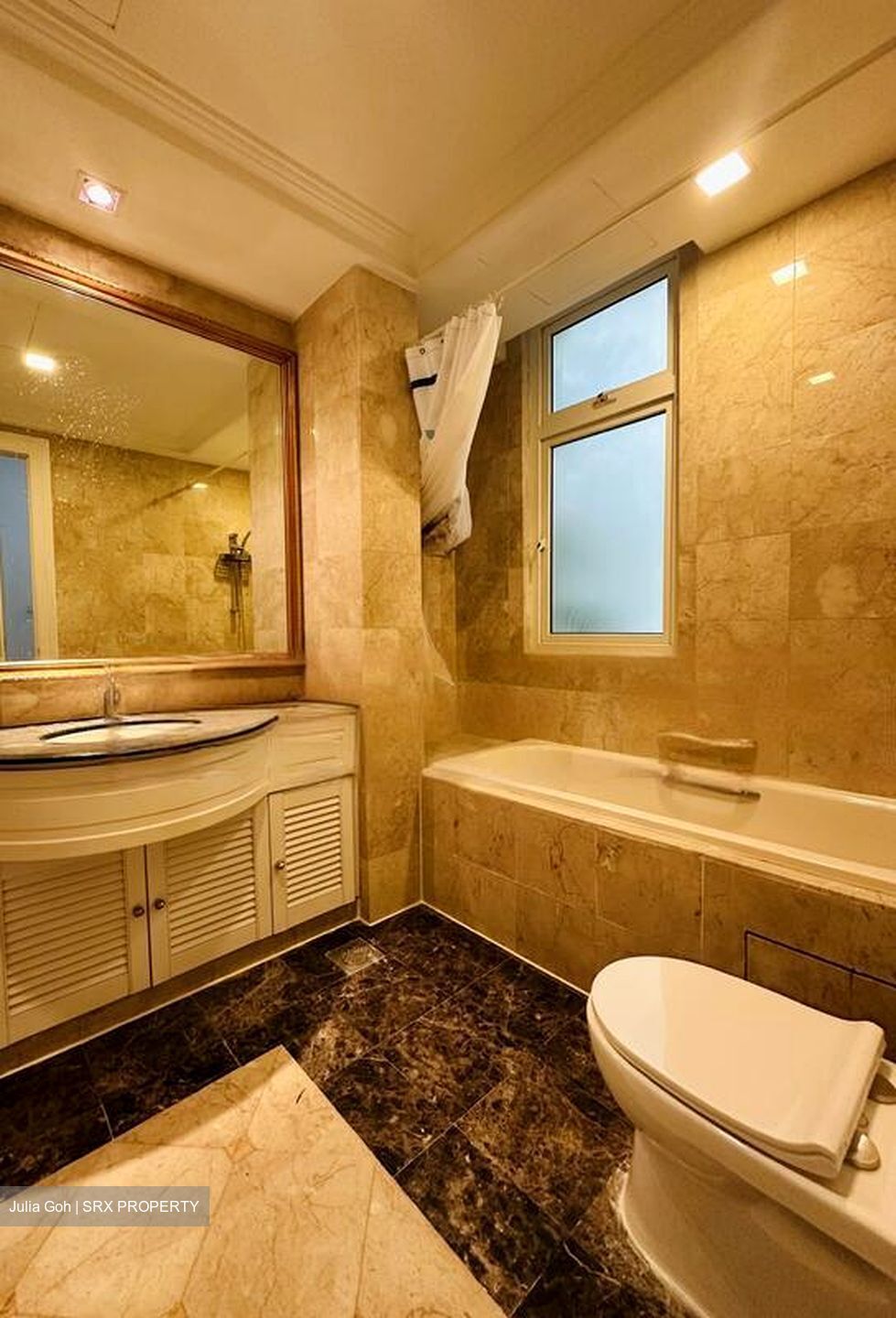 Chelsea Gardens (D10), Condominium #438505501